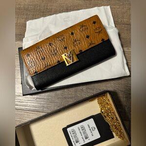 MCM envelope wallet